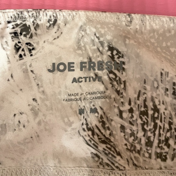 Joe Fresh White and Grey Medium Leggings - Picture 3 of 5